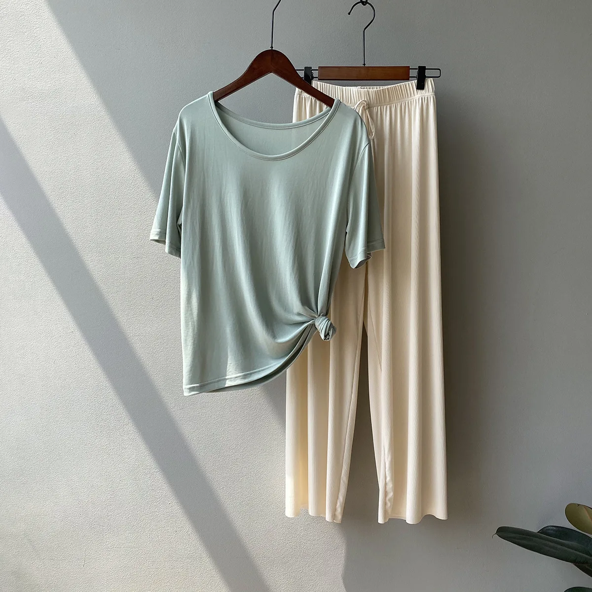 

Copper Ammonia-Silk Short-Sleeved T-Shirt for Women 2021 Summer New Korean Style Round Collar Loose Slim Bottom Shirt Tees Top