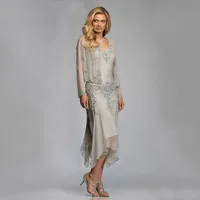 2021 Silver Chiffon Mother of the Bride Groom Dresses with Jackets for Summer Wedding Party Gowns Tea Length Lace Godmother