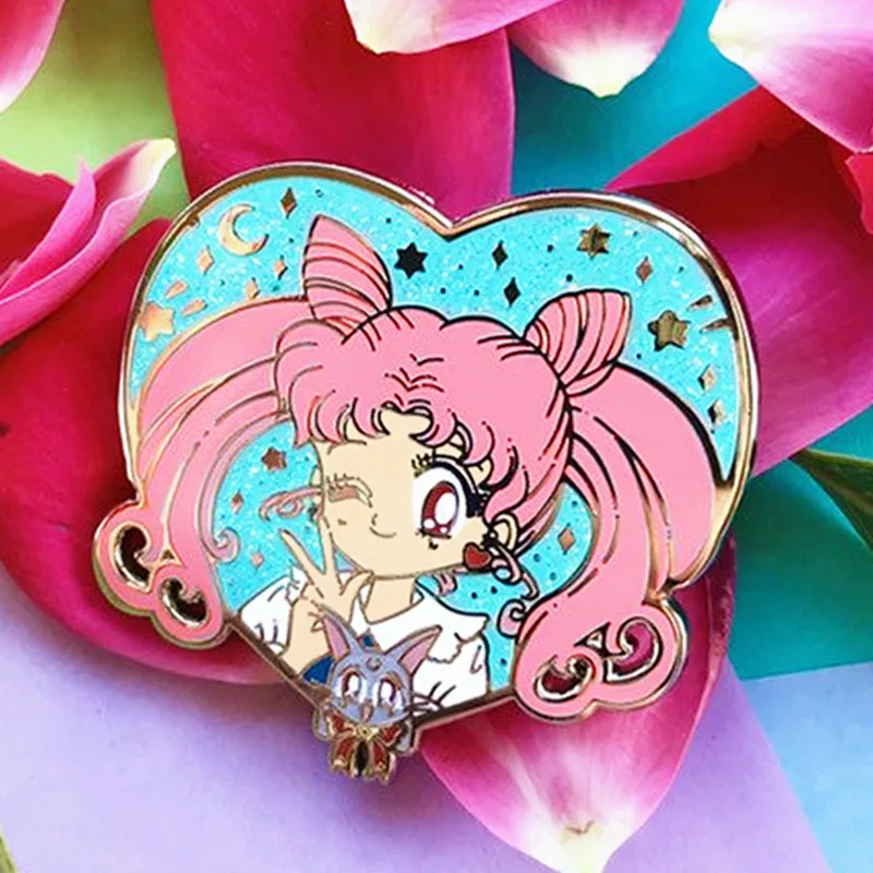 Металлическая эмалированная брошь в виде кошки сердца | Броши