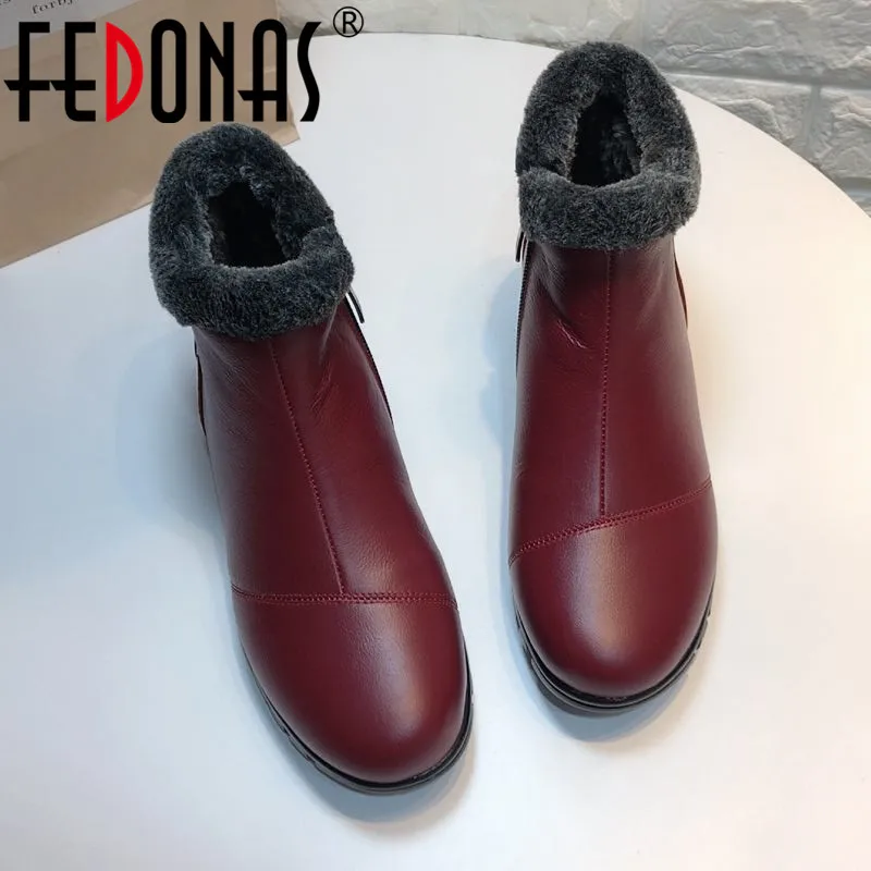 Женские теплые ботинки FEDONAS Зимние Повседневные офисные из натуральной кожи на
