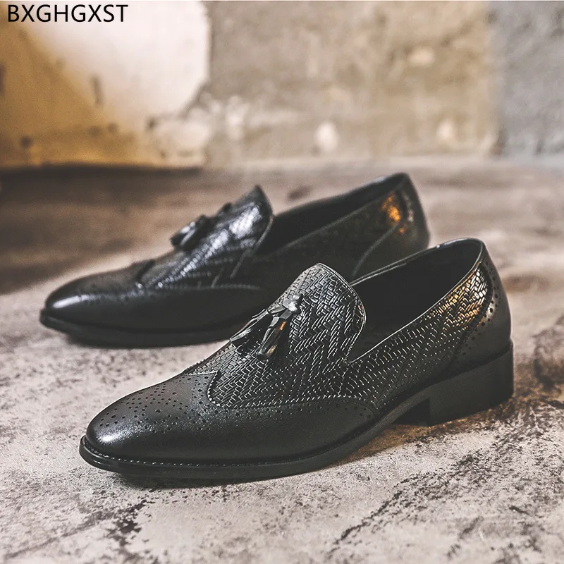 

Black Mens Leather Shoes Italian Loafers Luxury Brand Dress Shoes Mens Fashion Formal Shoes for Men Office 2023 Tassel Wedding