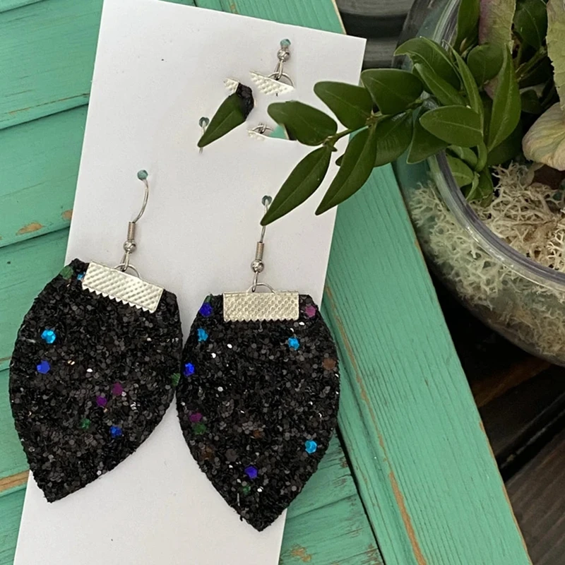 Кожаные Серьги с блестками в полоску|Серьги-подвески| |