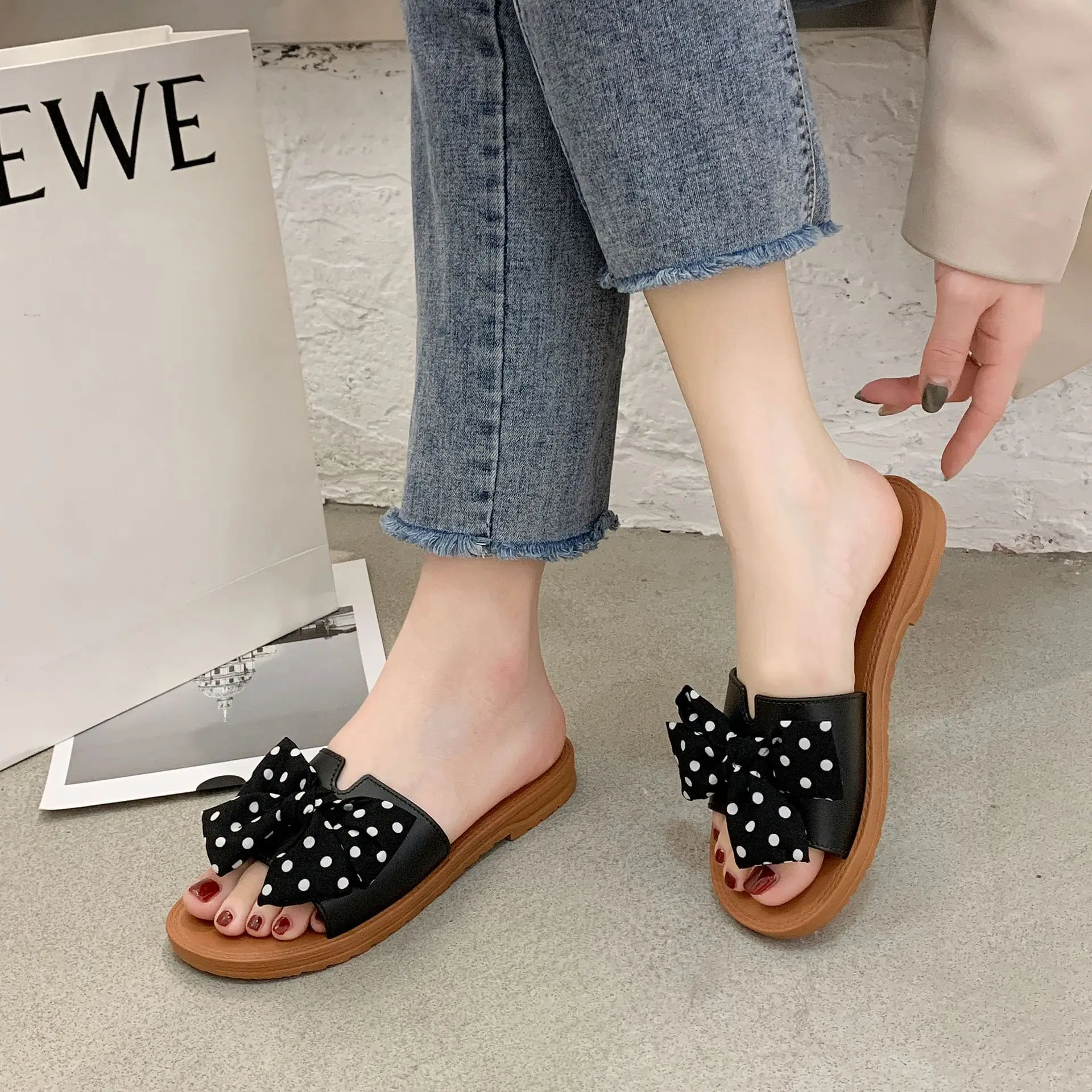 Slippers Women's All-match Fashion Bow Sandals Summer Holiday Beach Shoes Flat Non-Slip Slippers Womens Slippers Outdoor