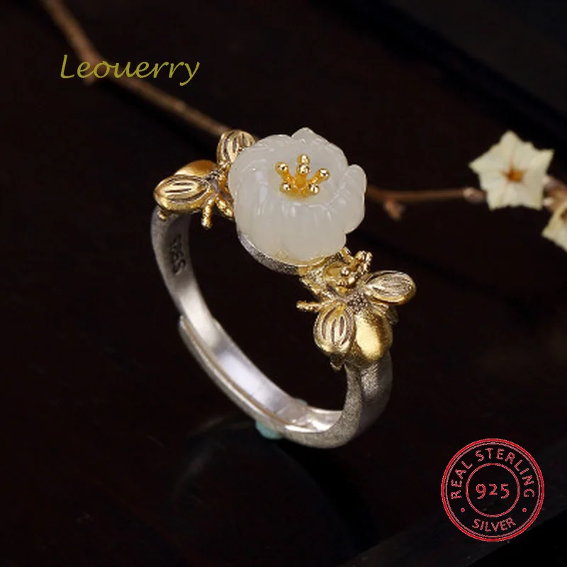 

Кольцо женское из серебра 925 пробы, с нефритом