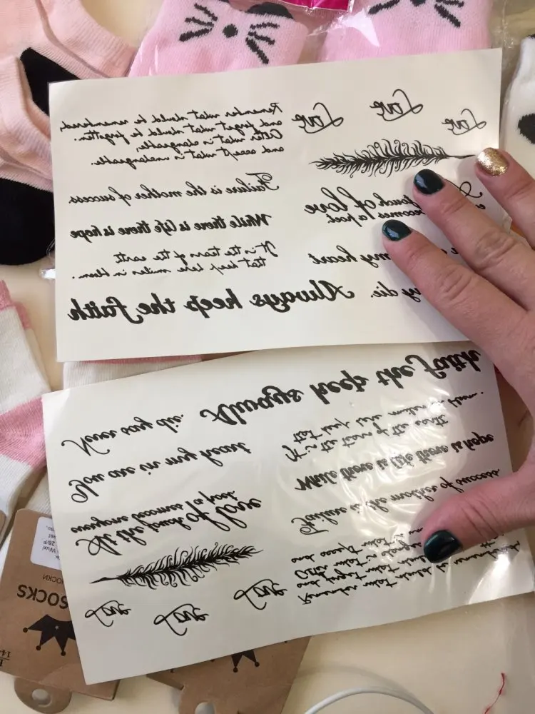Горячие Черные английские слова татуировки стикер женщины мужчины пара временный боди-арт наклейки с поддельными татуировками водонепроницаемый