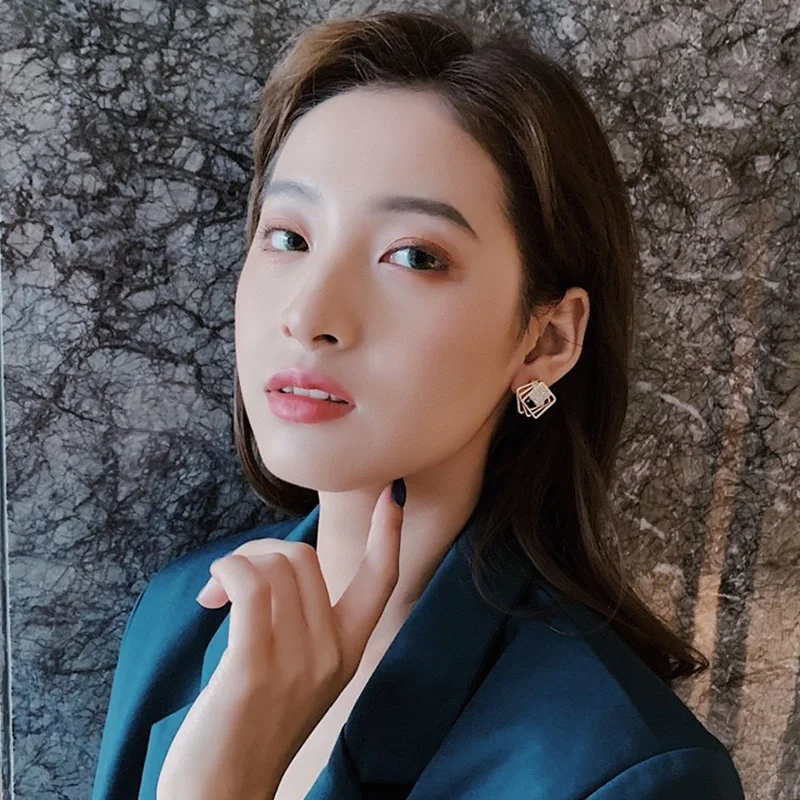 925 пробы серебряные игольчатые цветные серьги с гальваническим покрытием