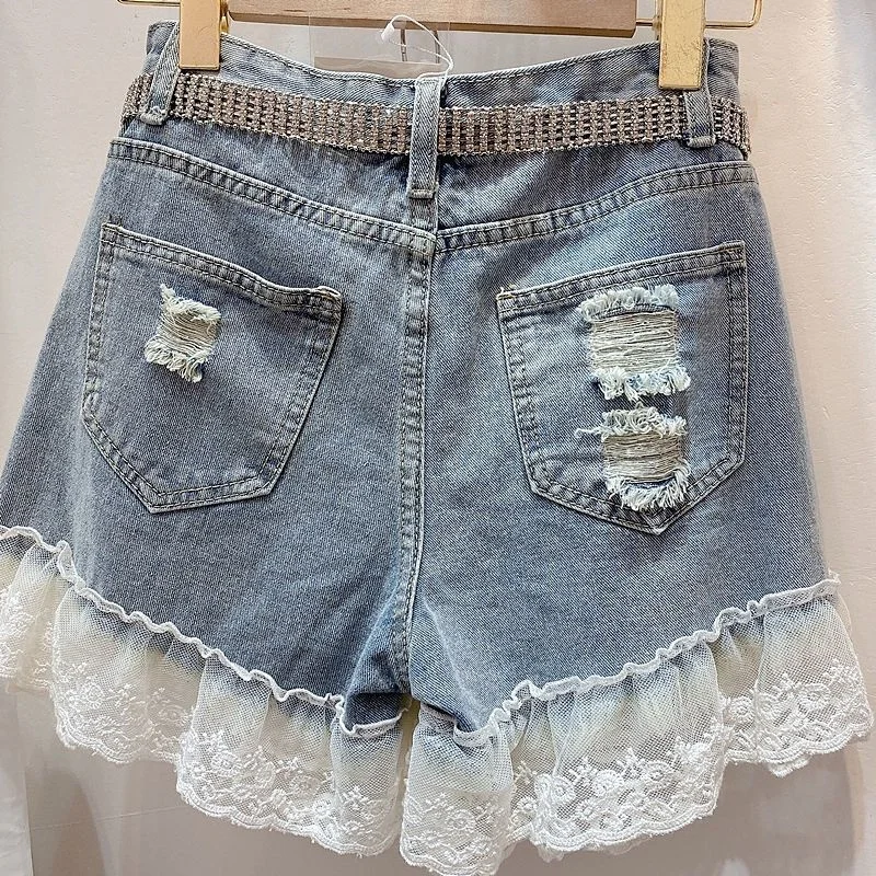 2022 New Fashion Summer Pearl Beading Denim Shorts High Waist Lace Patch Casual Hole Jeans Shorts Women
