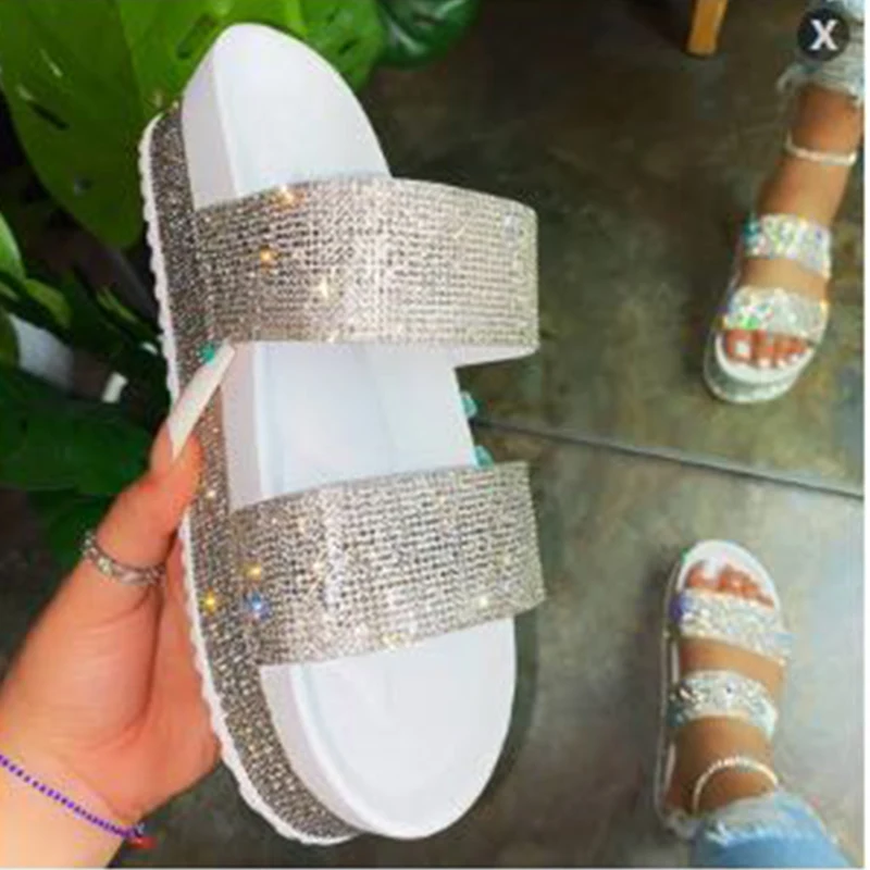 Zapatillas con diamantes de imitación para mujer 2020, sandalias de cristal, zapatillas de plataforma, zapatos Chunrry, diamantes brillantes, talla grande, nuevo