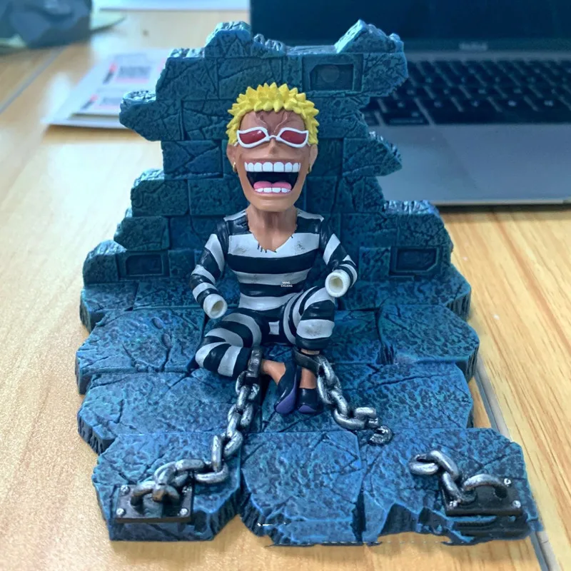 Фигурка игрушечная YZ Аниме One Piece сидячее кресло приманка донкиксот фламинго нить