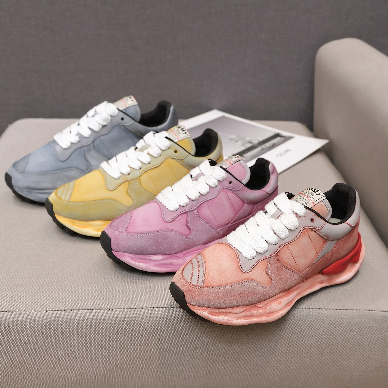 

Retro leather thick-soled dad shoes dissolving shoes spring and summer 2021 new star casual sneakers with the same paragraph
