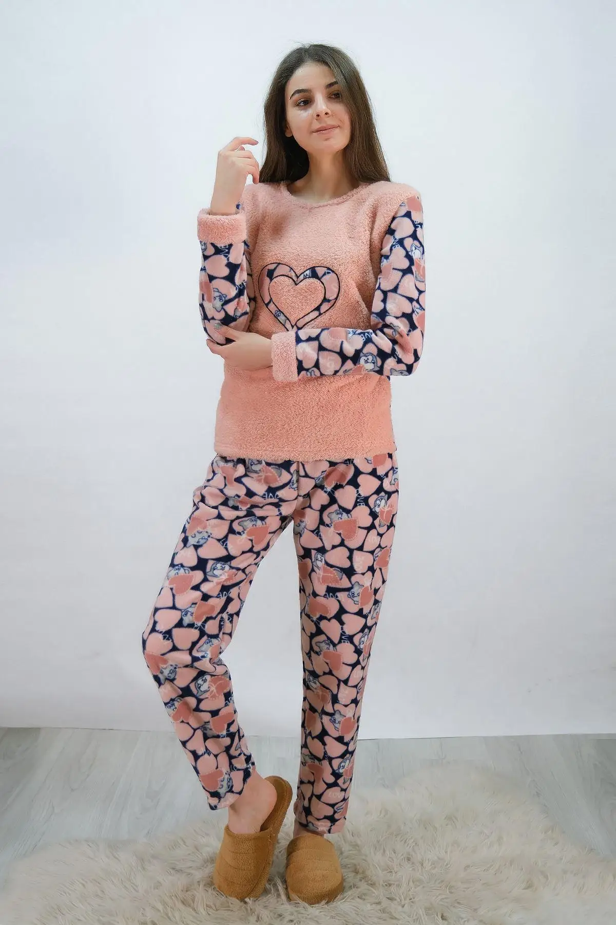 

Fleece Plush Suit Koyupudra