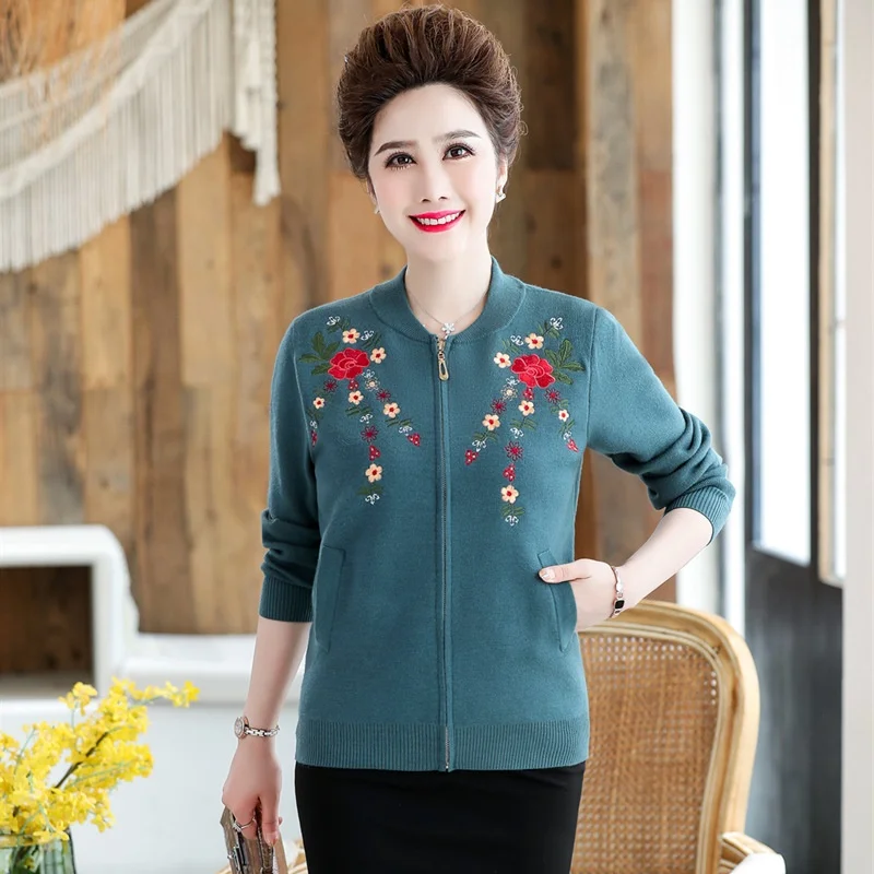

Spring Autumn Jacket Knitted Sweaters Women Shirts Coat Fashion Cardigan Plus Size Knit Tops Loose Embroidery Sweater AA5046
