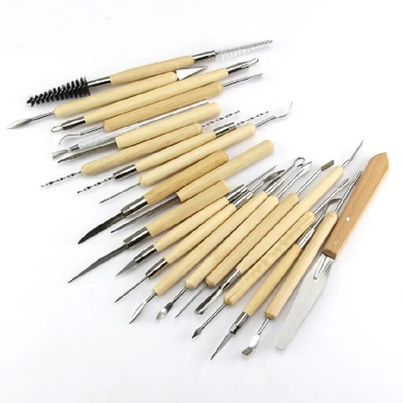 Набор инструментов для скульптуры из полимерной глины: 22 шт., с резцами различной формы и деревянными ручками.