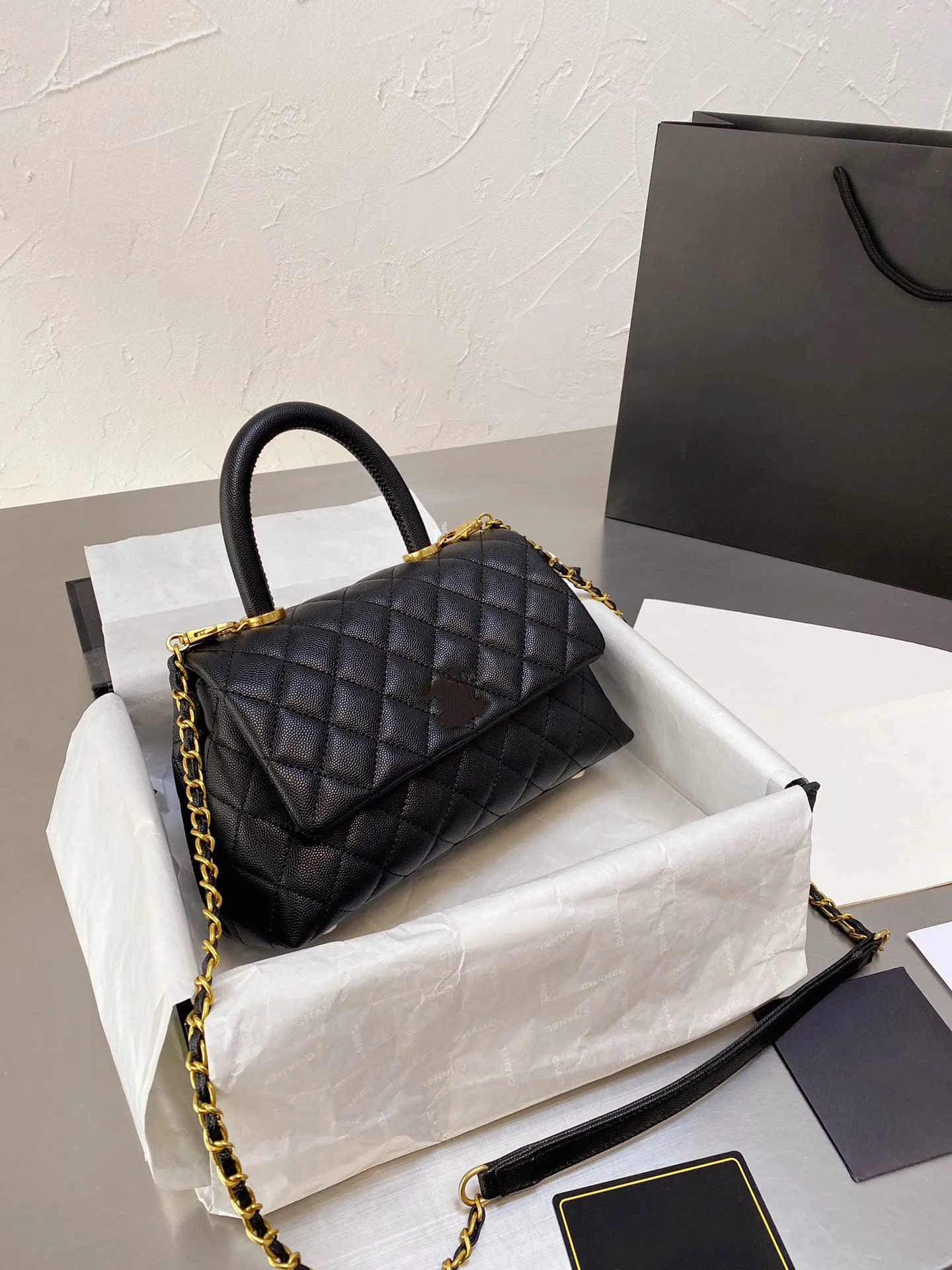 

High Quality Luxury Bag Women 2021 Sheepskin Leather Excellent Workmanship Handbags Lady New Fashion Shoulder Bag Wth Handle