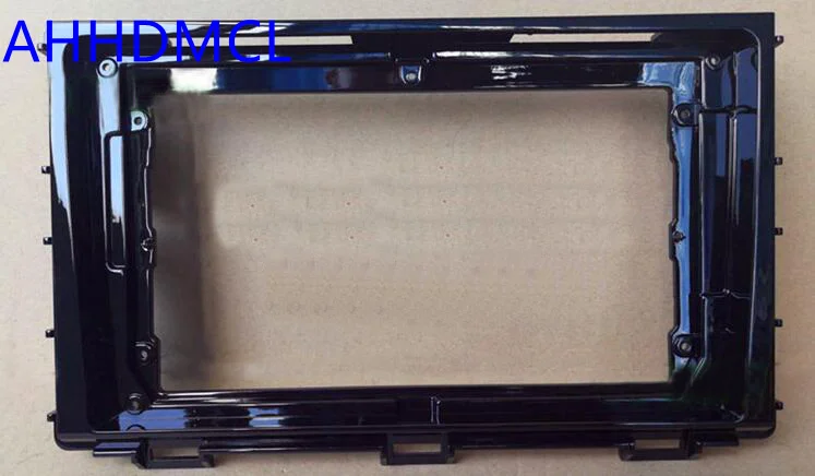 Автомобильный комплект с рамкой и навигацией для мультимедийных плееров Great Wall