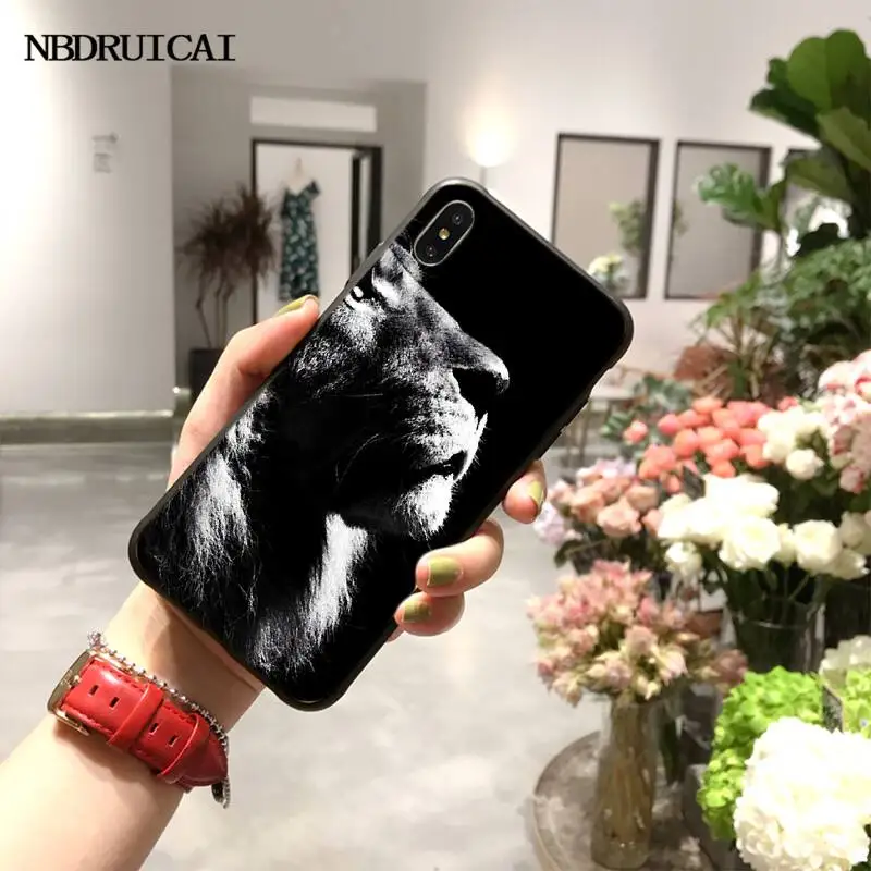 PENGHUWAN Animal Lion Wolf Bling Cute Phone Case for iPhone 11 pro XS MAX 8 7 6 6S Plus X 5S SE XR case | Мобильные телефоны и