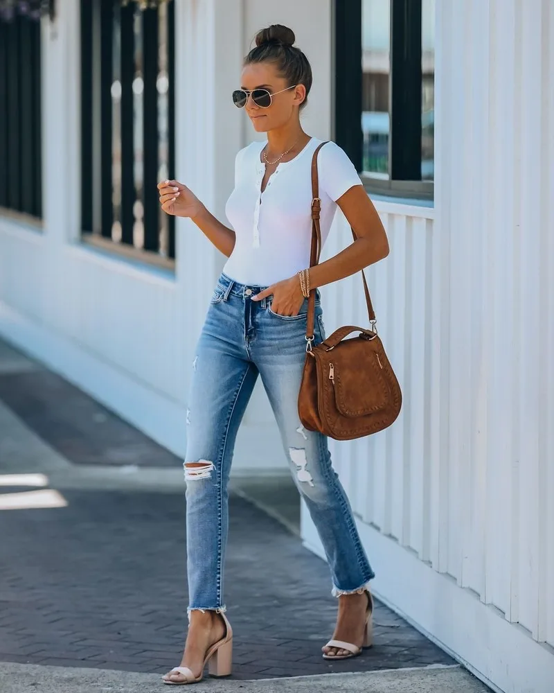 

WEPBEL Women Vintage Ripped Jeans Ladies Elegant Straight Washed Tassel Hole Denim Pants Female Skinny Distressed Denim Trouser