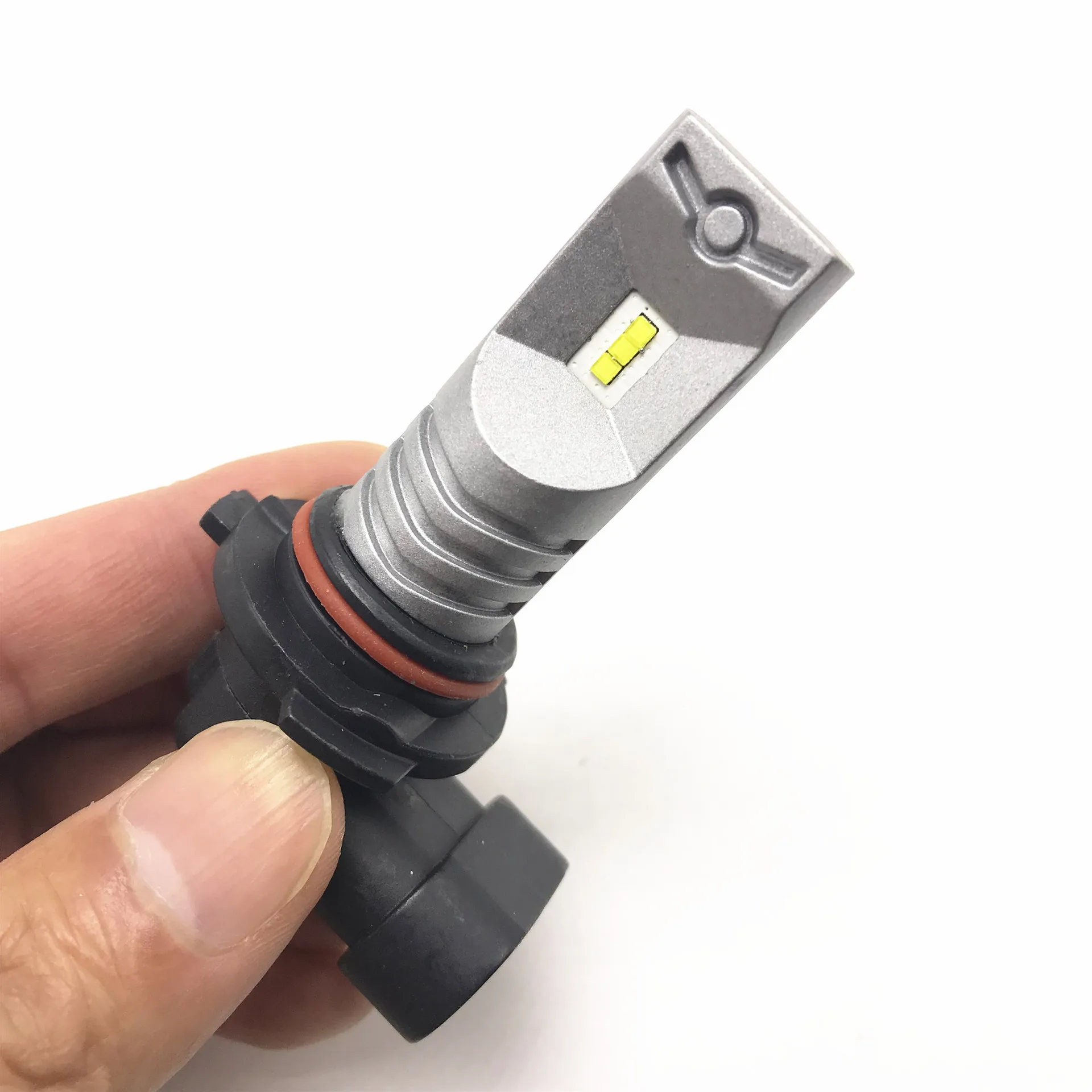 Передние противотуманные фары Автомобильные светодиодные 9005 / HB3 9006/hb4 импортные