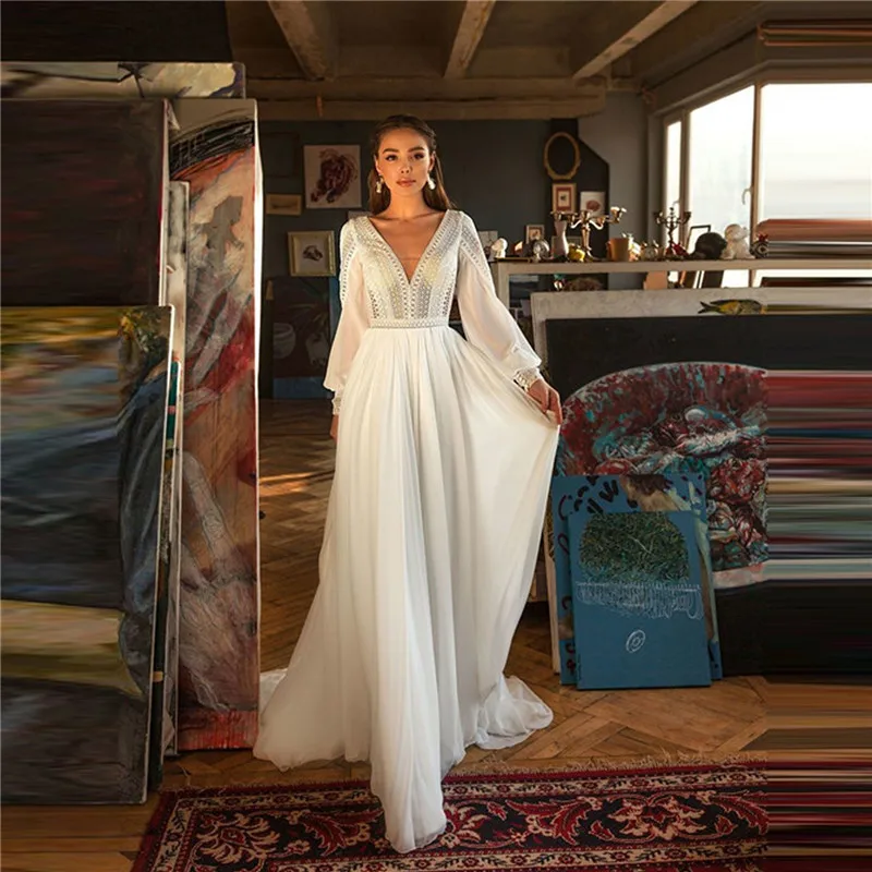 

Sexy V-Neck Long Sleeves Wedding Dress Lace Backless Custom A-Line Bridal Gowns Spring Beach Robe De Mariee Formal Spring Flare