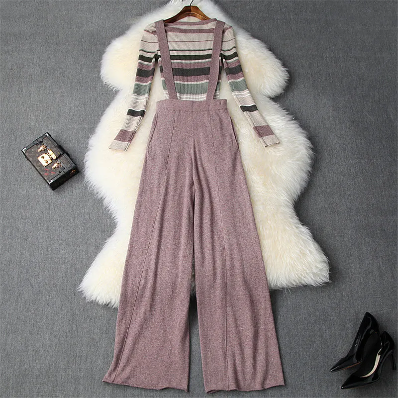 Женский комплект из 2 предметов трикотажный свитер в полоску и брюки с широкими