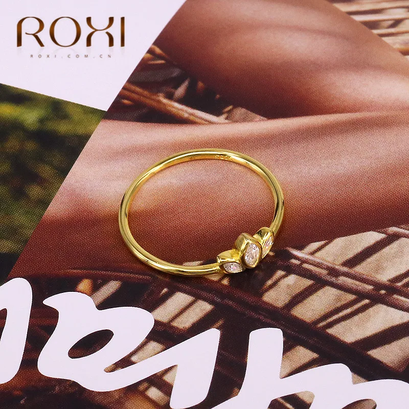 Женское кольцо из серебра 925 пробы с фианитом | Украшения и аксессуары