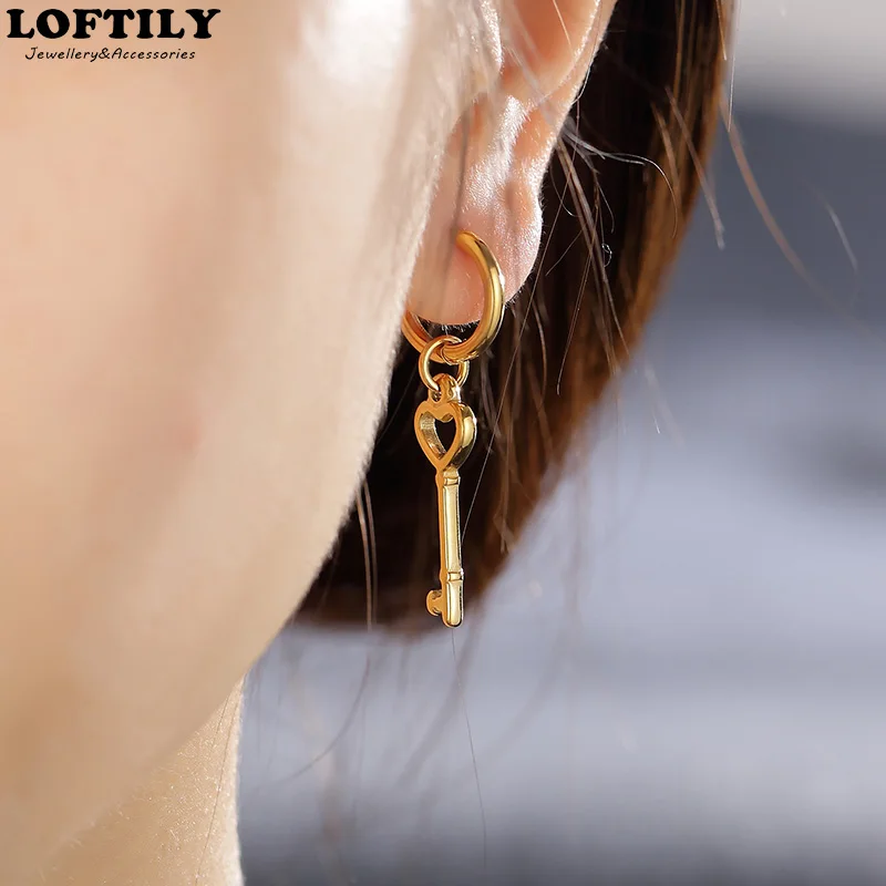 

1Pair New Lock Key Small Hoop Earrings For Women Men Punk Simple Gold Metal Sun Star Ear Stud Jewelry