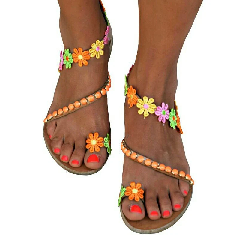 

New Arrival Women Boho Colored Flower Cross Straps Toe Ring Flat Sandals For Summer Beach Ladies cute 2020 Fashion Roman