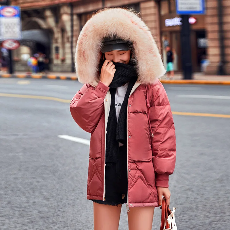 Женская куртка на белом утином пуху зимняя теплая парка с капюшоном и воротником