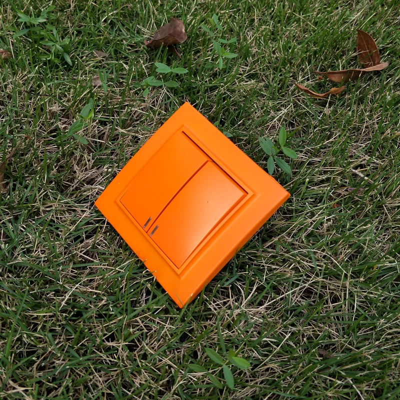 Светильник переключатель с двумя бантами индикатором Европейский настенный