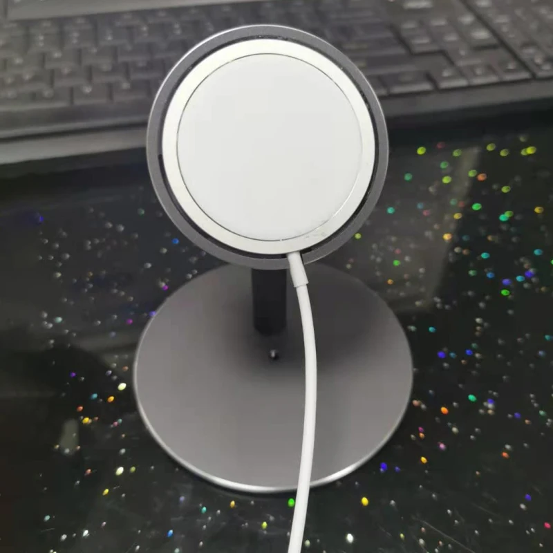 2020 New Mini Wireless Magnetic Charger Dock Mobile Phone Holder Desk Stand For IPhone 12 Pro Max Metal | Мобильные телефоны и
