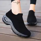 Женские спортивные кроссовки размера плюс без шнурков, дышащие кроссовки для бега черного цвета, размеры 35, D-441