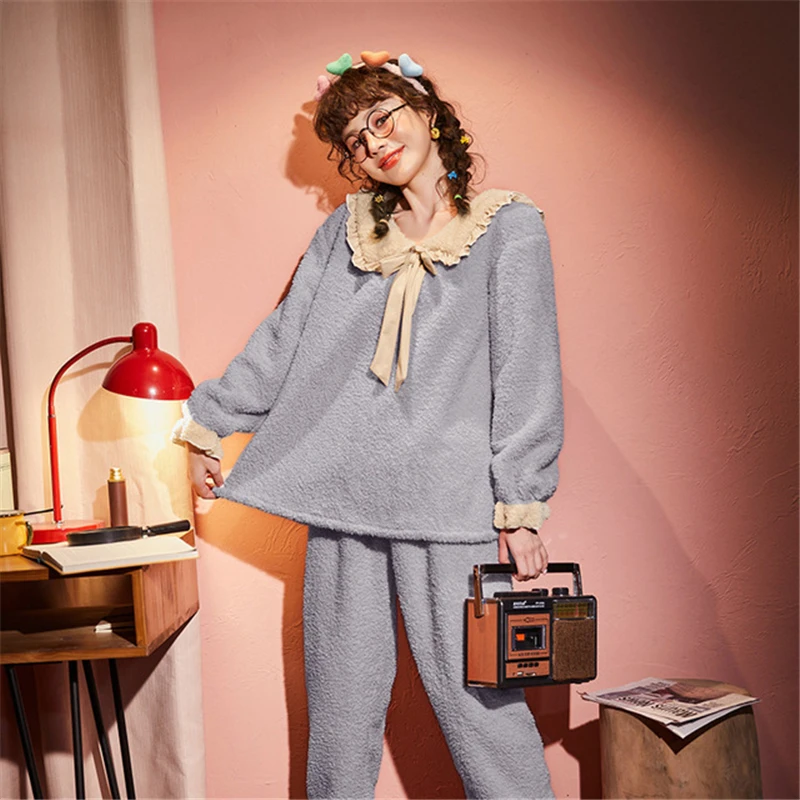 

Autumn and winter ladies long-sleeved thick warm pajamas butterfly lapel sweet and fresh ins wind home service suit JJF0179