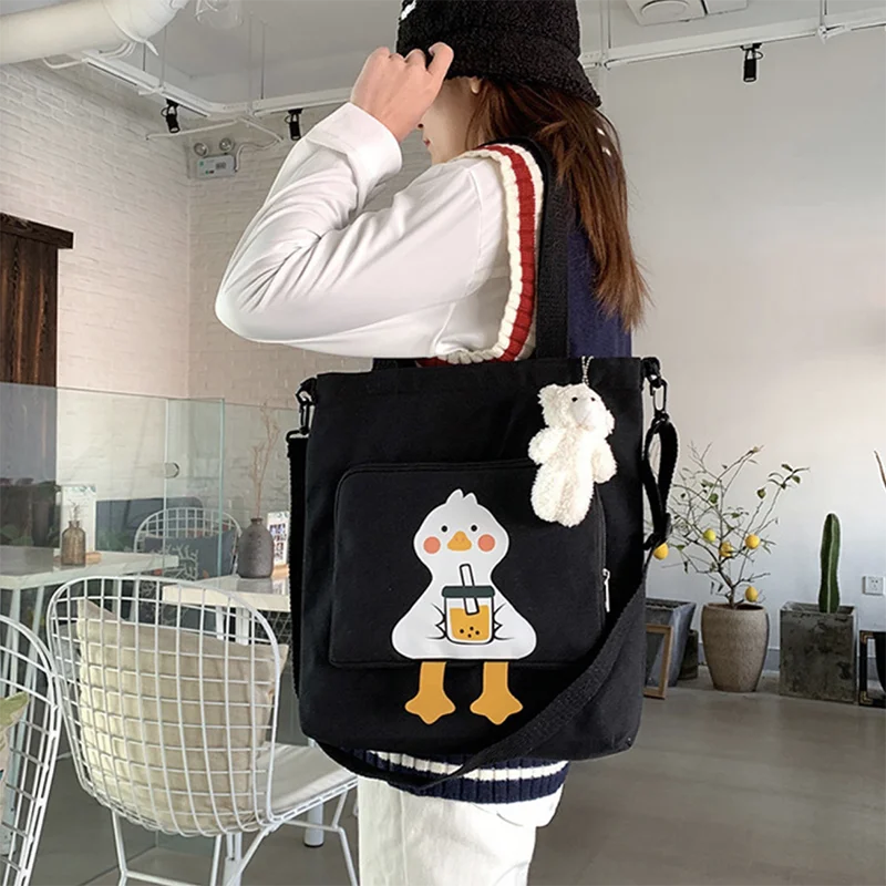 Недорогая вместительная сумка-мессенджер Женская Студенческая Повседневная