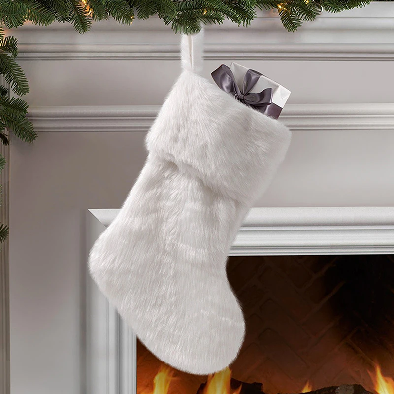 

2021 Christmas Stocking Large Xmas Gift Bags Fireplace Decoration White Plush Socks New Year Candy Holder Christmas Decor
