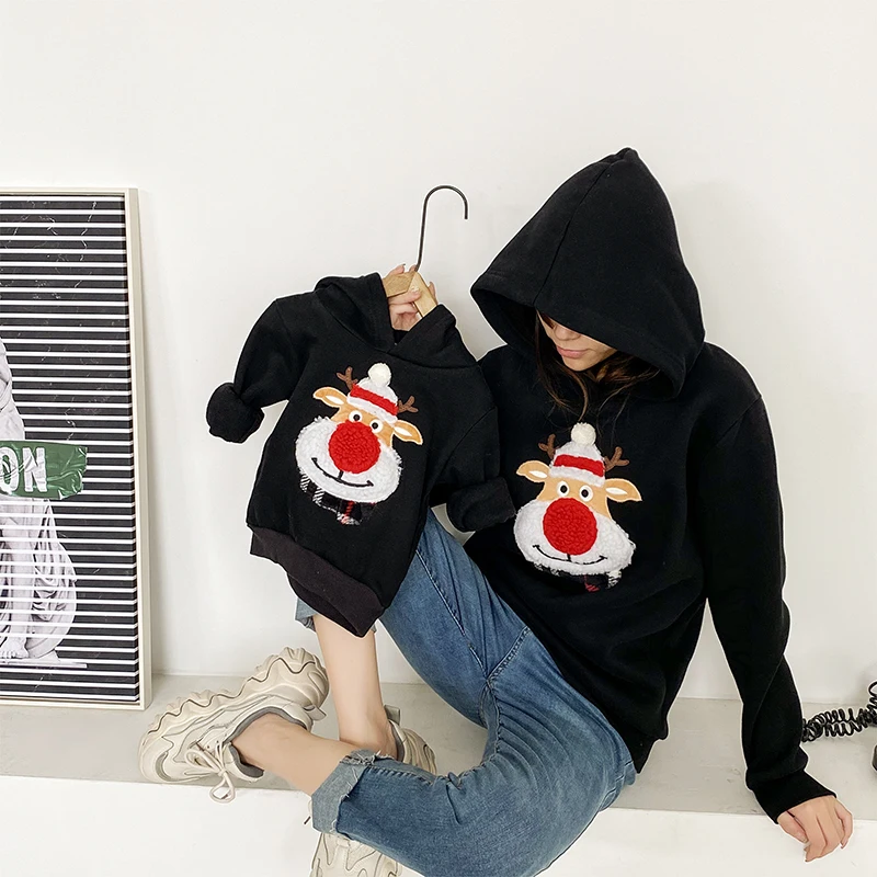 

2021 рождественские пижамы, семейные толстовки с капюшоном для мамы и дочки, подходящая одежда, рождественские праздничные наряды для малыше...