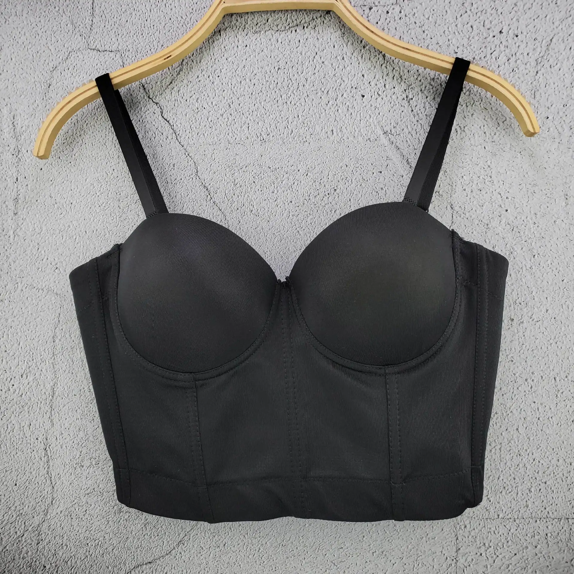 

Женские пикантные дизайнерские топы на бретелях-спагетти с кристаллами белые красные черные топы 2021 уличные Короткие топы на бретелях