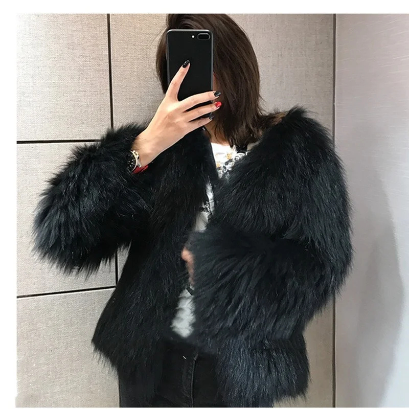 2022 Warm Fur Coat Women's Furry Faux Fox Fur Coat Sexy Fashion Coat Women's Round Neck Long-sleeved Fake Fur Coat New Winter
