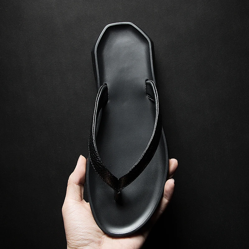 

Men's Summer Flip Flops Sports Shoes Breathable Flip Flops Man Air Mesh Work Chancla Hombre Men's Sneakers Designer Men