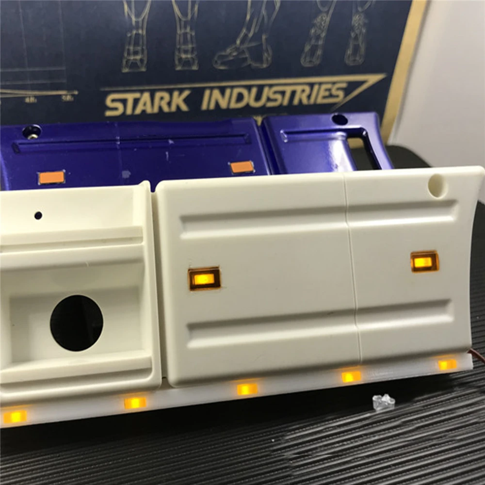 Комплект боковых светодиодных ламп для модификации автомобиля Tamiya Scania 1/14 R620 56323