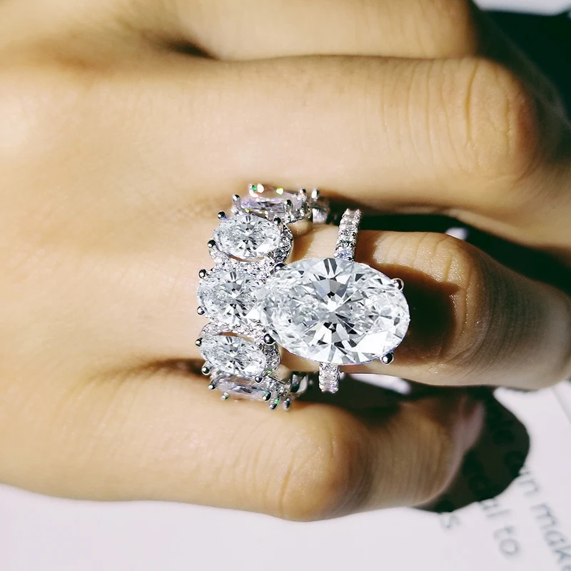 Женское кольцо из серебра 925 пробы с овальным камнем | Украшения и аксессуары