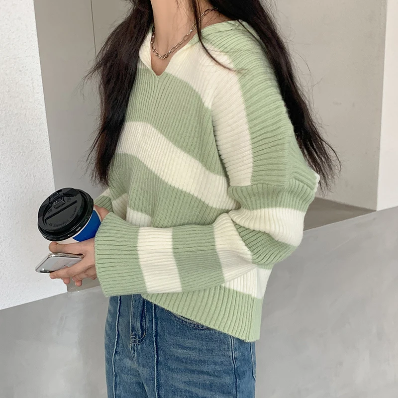 

Vintage Loose Casual Sweater Hooded Women Striped Streetwear Design Korean Style Kintting Pullover Female Tops Green Black