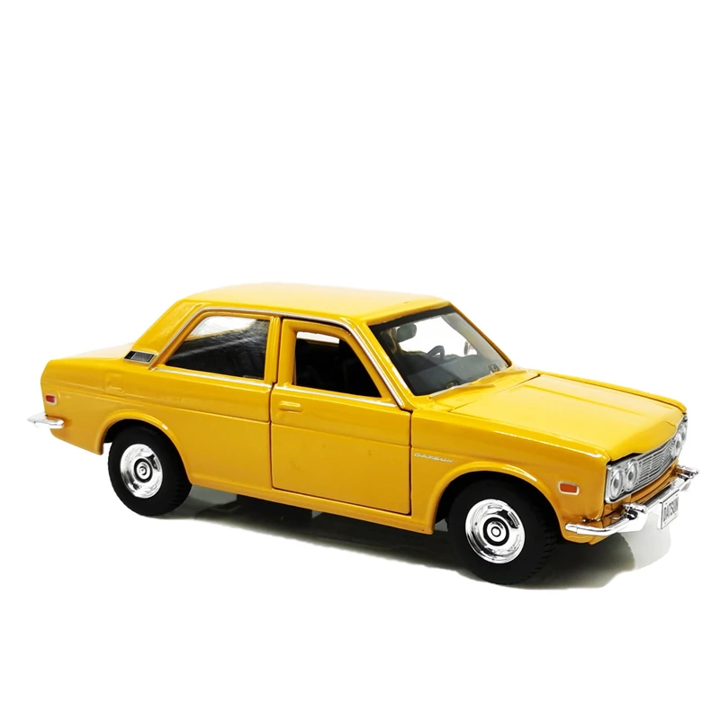 1:24 Maisto 1973 Datsun 620 пикап красный 1971 510 желтый | Игрушки и хобби