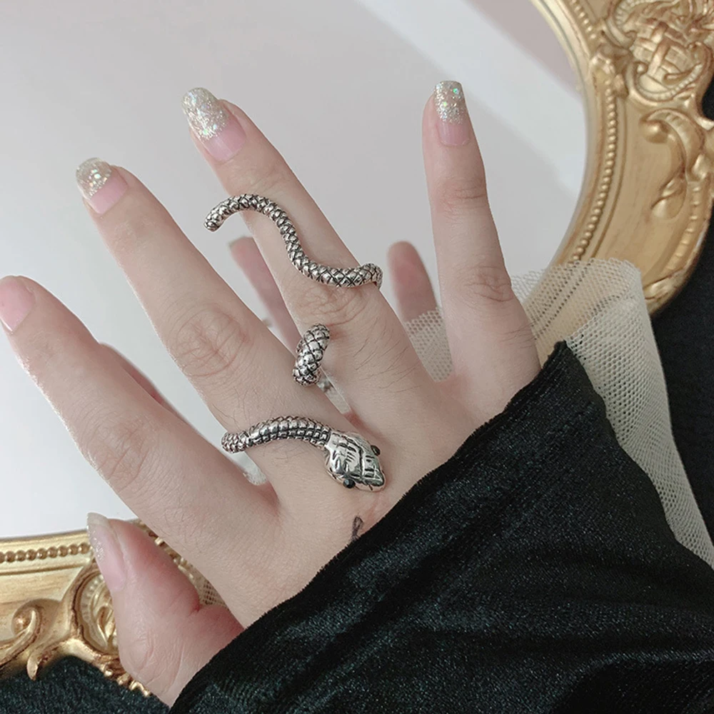 

Bohemian Style Snake Ring with Adjustable Opening Rings For Women New 2021 Wholesale Bulk Jewelry Couple Wedding Rings