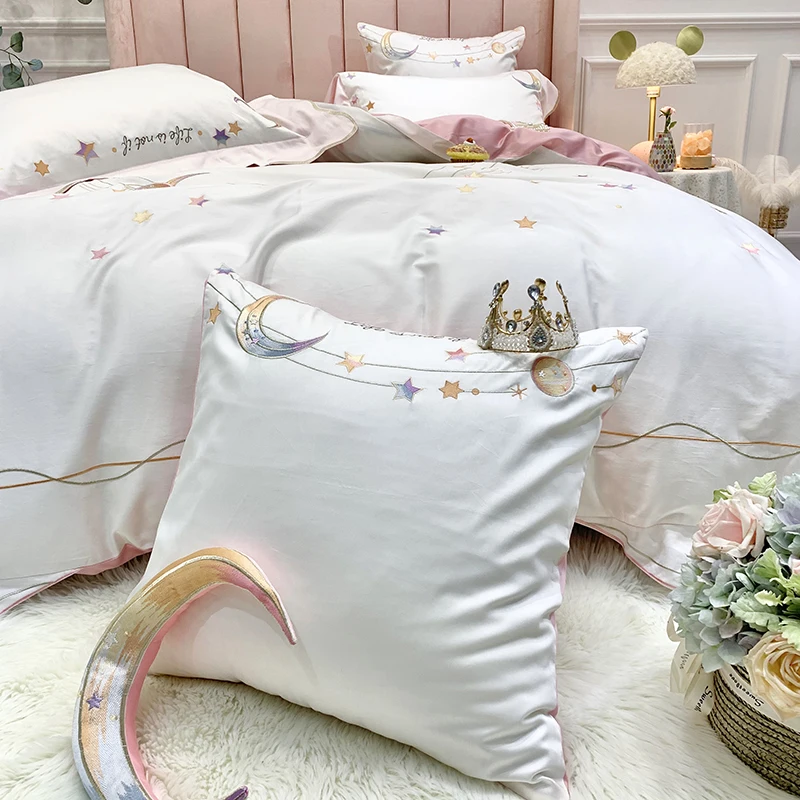 Роскошный постельный комплект из 4/6 предметов с вышитыми луной звездным небом и