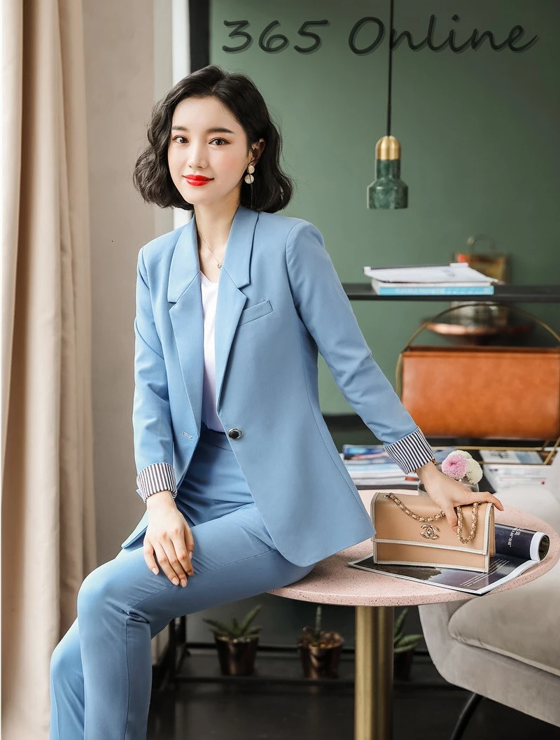 Женский деловой костюм с брюками и курткой осенне зимний Униформа офисная одежда