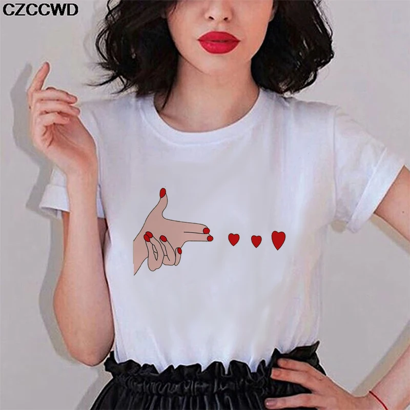 Женская футболка 2019 модная с принтом влюбленных на пальцах в эстетическом стиле
