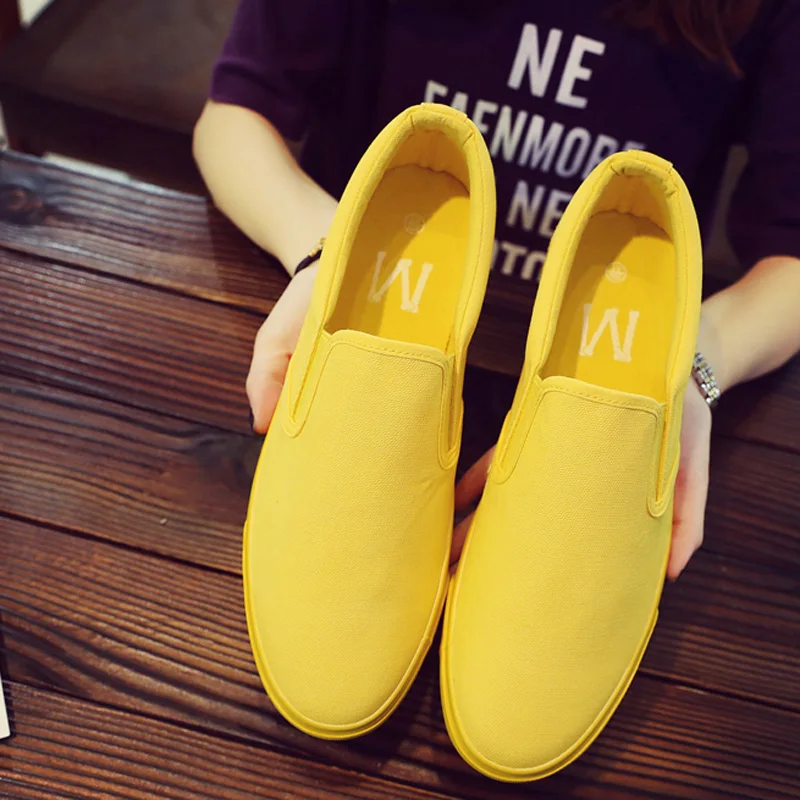 WEH-zapatos de lona blancos para hombre, zapatillas sin cordones para conducir, color negro y amarillo, de diseñador, a la moda, para verano