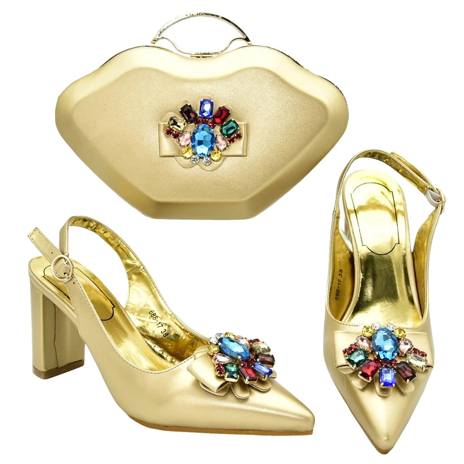 Новинка Комплект из обуви и сумки в африканском стиле с ремешком пряжкой Женские