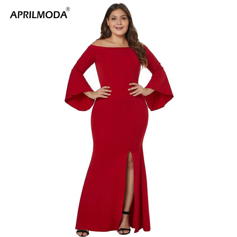 Длинное вечернее платье с расклешенным рукавом вырезом лодочкой темно красный