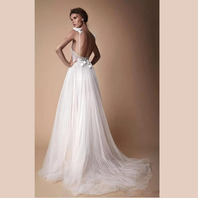 2018 Bohemian Lace Wedding Dresses 3D Appliqued A-Line Deep V-Neck Beach Bridal Gowns Sweep Train Tulle Split Side Sexy | Свадьбы и